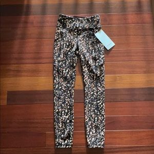 Invigorate LuluLemon Leggings *BRAND NEW*